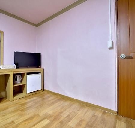 Daegu Bisan-Dong Villa Motel Δωμάτιο φωτογραφία