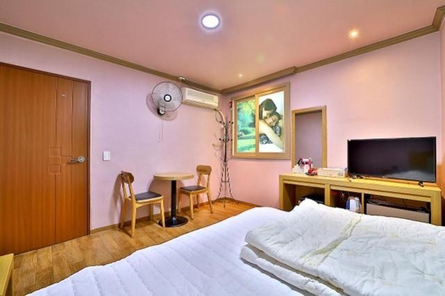 Daegu Bisan-Dong Villa Motel Δωμάτιο φωτογραφία